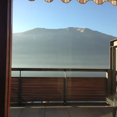 דירה Terrazzo Sul Lago דרביו