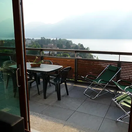 Terrazzo Sul Lago * דרביו